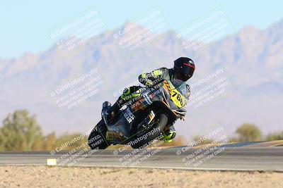 media/Jan-12-2025-CVMA (Sun) [[be1d2b16e3]]/Race 3-Amateur Supersport Middleweight/